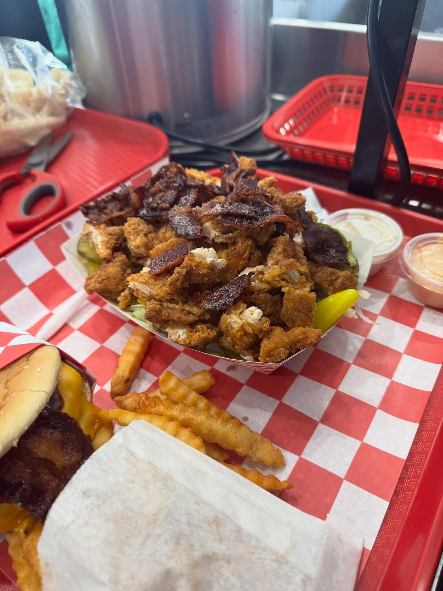 Crispy shrimp basket with beef bacon and dipping sauce